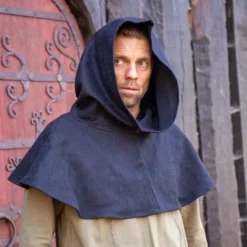 Epic Armoury Chaperon Frodi Black