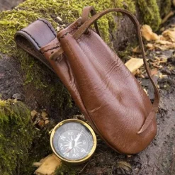 Epic Armoury Compass With Leather Pouch